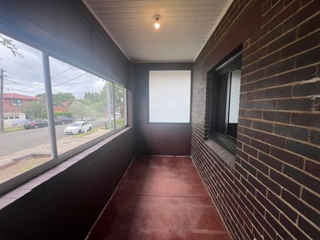 20 Preddys Road, Bexley NSW 2207 - House For Rent | Domain - Photo 4