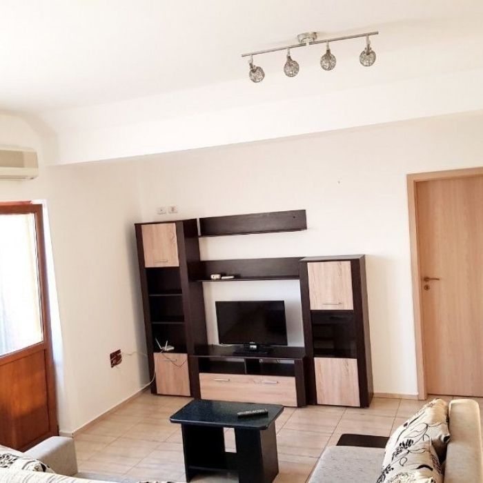 Inchiriez apartament 2 camere Baicului - Fotografie 1