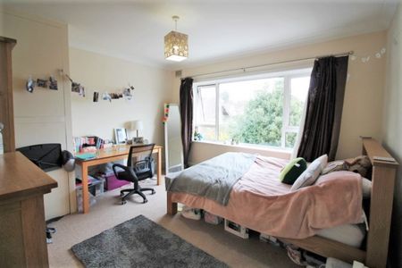 Taddyforde Court, Exeter - Photo 3