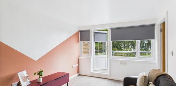 1 bedroom flat to rent - Photo 2