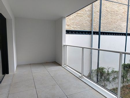 Appartement à louer - REIMS BOULINGRIN - Photo 5