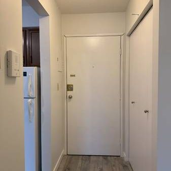 1-Bedroom Condo for Rent in Kingsway Area – $1,800/Month - Photo 3