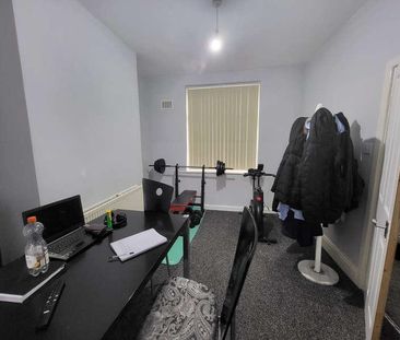 Dalton Avenue, Manchester, M14 - Photo 1