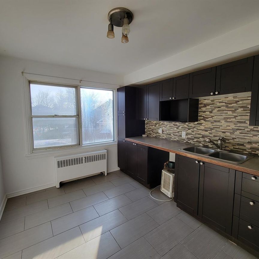 25 Rue Pharand (Hull) Super Beau Logement Bien Place - Photo 1