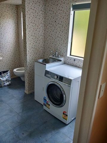 Spacious 1 bedroom Unit on Harvey Street - Photo 4