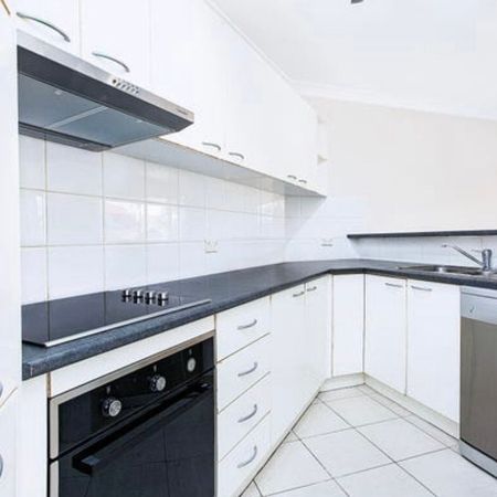 Burwood - Photo 4