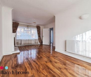 Storr Gardens, Brentwood, Hutton - Photo 2