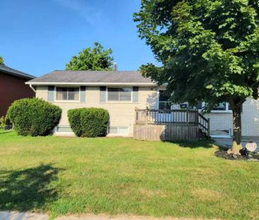 1116 Indian Road North | 1116 Indian Road North, Sarnia - Photo 1