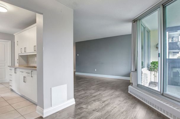 For Lease - 420 Mill Road Unit# 309, Toronto, Ontario - Photo 1