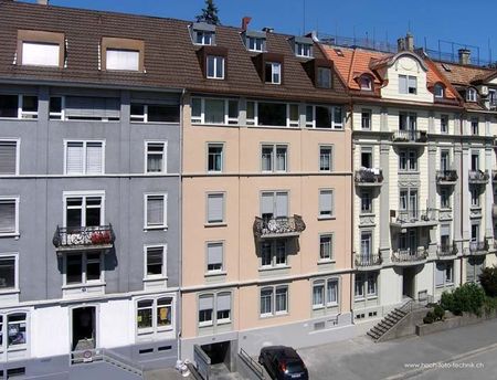 Hübsche 1.5-Zi. Wohnung direkt am Bahnhof - Photo 2