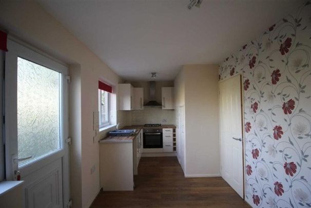 Thistlecroft, Preston - Photo 1