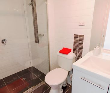 Medium Studio with Balcony - Photo 6