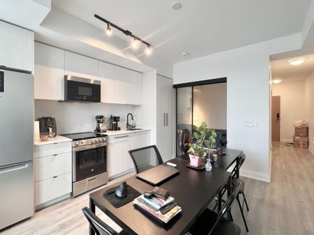 For Lease - 2369 Danforth Avenue Unit# 205, Toronto, Ontario - Photo 5