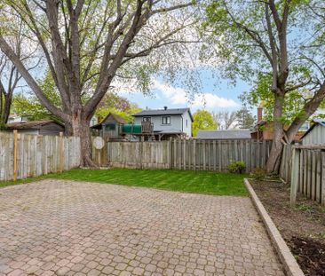 For Lease - 143 Voltarie Crescent Unit# Upper, Mississauga, Ontario - Photo 4