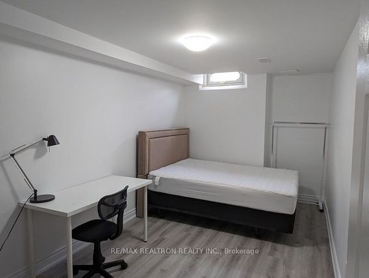 For Lease - 8 Queen Isabella Crescent Unit# Lower, Vaughan, Ontario - Photo 1