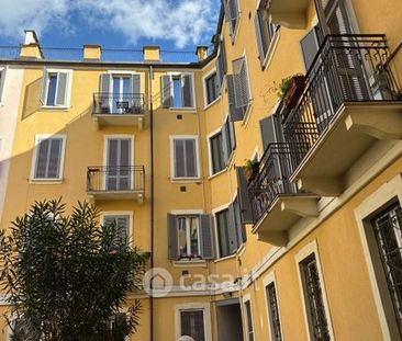 Trilocale in Affitto in Via Castel Morrone 10 a Milano - Photo 1