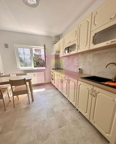 Apartament 4 camere Stefan Cel Mare-Badea Cartan - Photo 2
