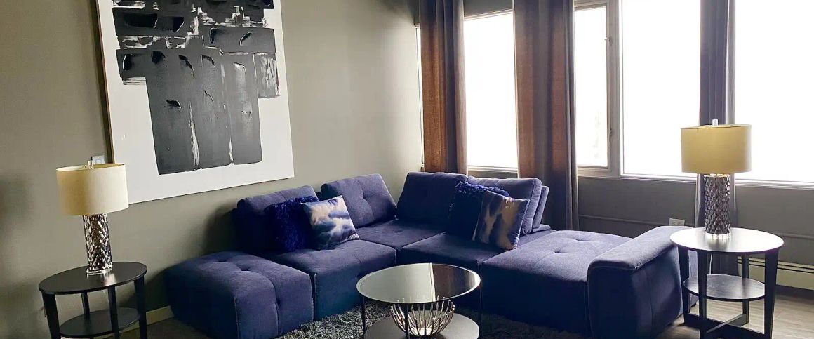 Modern Loft With 2 Underground Parking Stalls in the heart of the Ice District! — 2 Bedrooms Loft - Photo 1