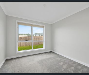 Affordable Comfort in Summerhill Unit! - Photo 3