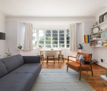 2 Bedroom Flat To Let - Photo 1