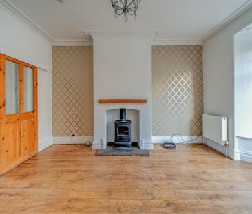 3 bedroom terraced house to rent - Photo 6