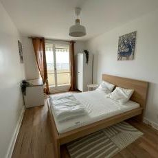 Location Appartement 5 pièces 90m² - Photo 1