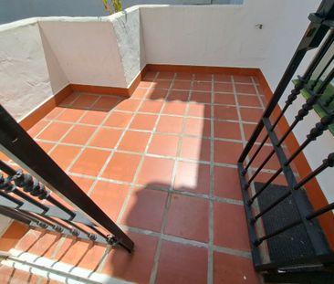 Piso de alquiler en Urbanización Los Naranjos de Marbella, 46, La D... - Photo 2