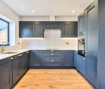 3 bedroom maisonette to rent - Photo 5