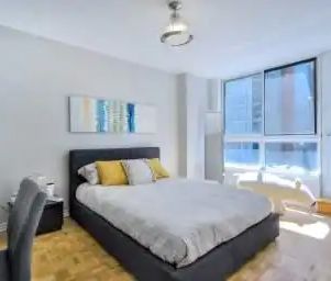 Le 1444 Mackay — 1 Bedroom, 1 Bathroom, Den - Photo 6