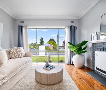 112 Autumn St, Orange NSW 2800 - House For Rent | Domain - Photo 1