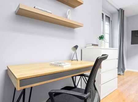 Avenida de Sidónio Pais, Lisbon, Lisbon 1050-215 - Photo 2