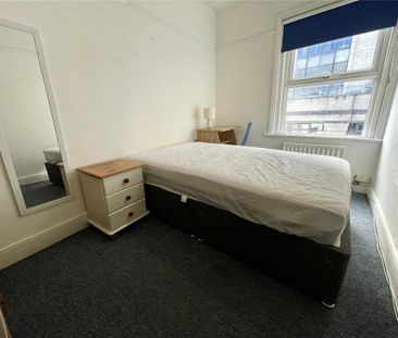 4 bedroom apartment to rent - Photo 6