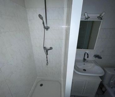 Location Appartement 2 pièces 30m² AUBENAS 07200 - Photo 3