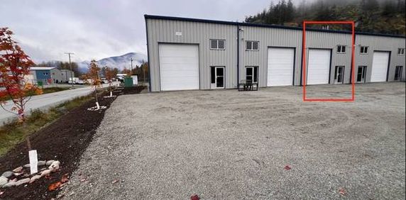 Residential Space + Warehouse for Lease (Unit 3) - Photo 2