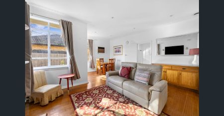 3 BEDROOM HOUSE IN PRIME MOORABBIN POCKET - Photo 4