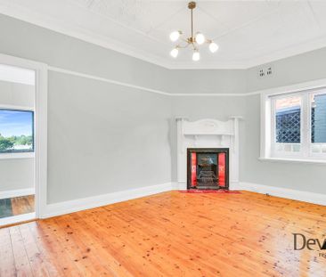 In the Heart of Concord – Charming Cottage-Style Family Home - Photo 5
