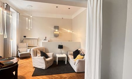 Warszawa, Śródmieście, Stare Miasto, Nowy Świat - Photo 2