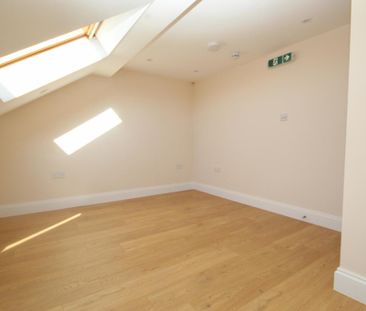 5 bedroom terraced house to rent - Photo 3
