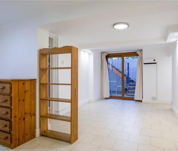 1 bedroom maisonette to rent - Photo 1