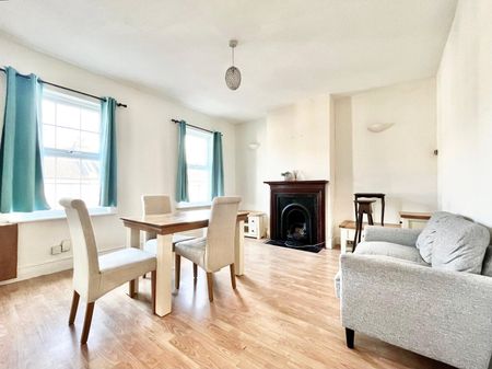 Sandycombe Road, Richmond, TW9 2EQ - Photo 2