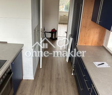 Helle 3,5-Zi-Wohnung mit Balkon & EBK, frisch renoviert gute Anbind... - Photo 4