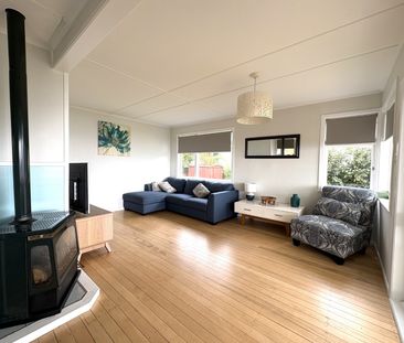 Fully Furnished One Bedroom On The Lake - Ngongotaha - Photo 2