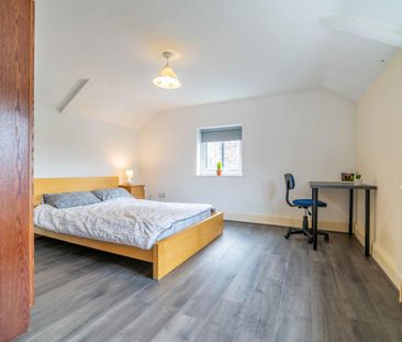 Flat 4, 24 Barbican Road - Photo 4