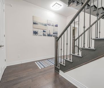 For Lease - 3207 Millicent Avenue, Oakville, Ontario - Photo 5