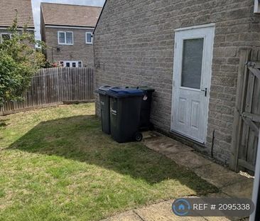 3 bedroom detached house to rent - Photo 5