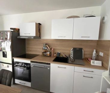 Appartement à louer 3 pièces 59.76m² - Photo 4