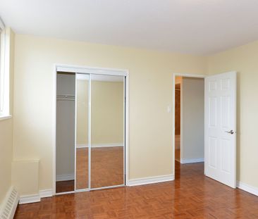 230 Oak Street - Photo 2