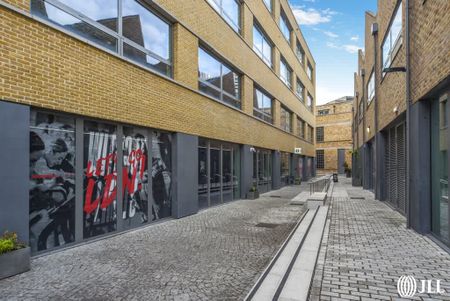 Carpet Street, Sugar House Island, E15 - Photo 4