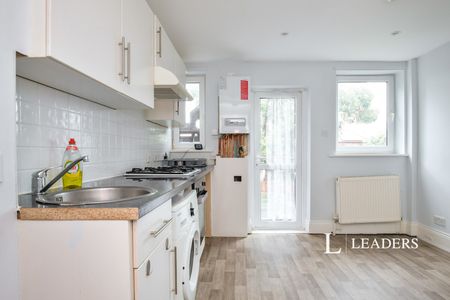 apartment to rent Christchurch Road, Bournemouth, BH7 - Photo 5