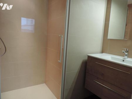 Location Maison a Saint-Bihy (4 Chambres) - Photo 5